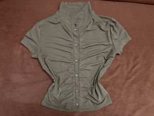 Hunter green Chic Ruched Button-Up Top