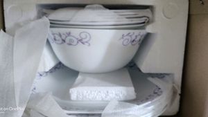 La Opala "Diva" Dinner Set