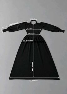 BLACK MAXI DRESS WITH PUFF SLEEVES AND CINCHED