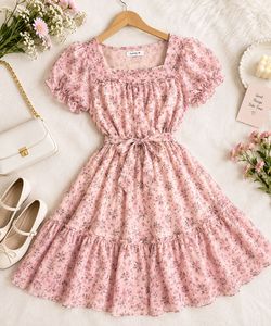 Chic peach 🍑 Floral Mini Dress unique piece