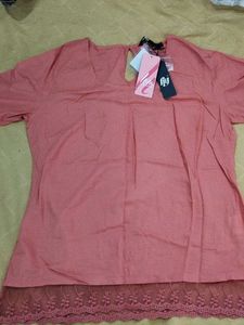 Elegant Coral Kurta with Lace Detailing