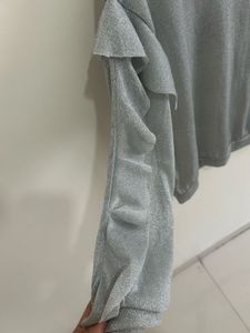 Sparkly "Believe" Ruffle Baggy Sleeve Top