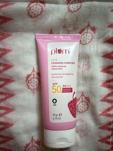 Plum Oat &amp; Ceramide Complex Mineral Sunscreen