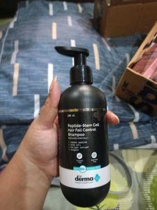 The Derma Co. Peptide Stem Cell Shampoo