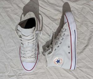 White Converse High-Top Sneakers ( unisex )