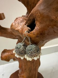 Brand new 6 Earrings COMBO