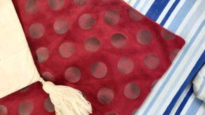 5 USED CUSHION COVERS