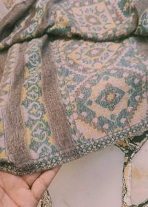 SUPERLIGHT &amp; EXTRA WARM SHAWL