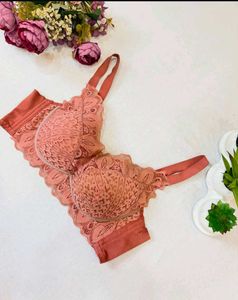 Lace Trimmed Full Coverage Bra