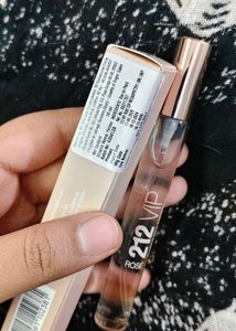Carolina Herrera 212 VIP Rose Rollerball