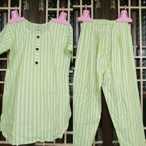 Stylish Cotton Night Suit Set 💚