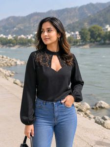 Trendy top 😍