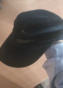 Navy Mesh Cap 🧢