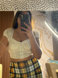 Chic White Puff Sleeve Crop Top