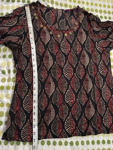 Patterned Leaf Print Top