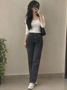Dark Wash High Waisted Jeans