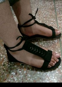 Women Flat Sandals