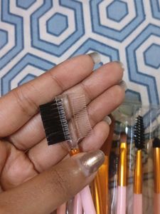 Complete Makeup Brush Set with Sponge