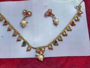 Elegant Pearl &amp; Gemstone Necklace Set
