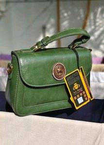 Chic Green Handbag with Embellishment