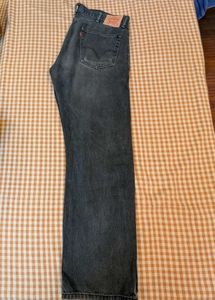 Levi's Straight Fit Jeans