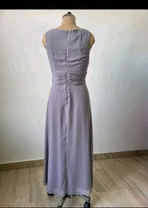 Elegant Grey V-Neck Maxi Dress