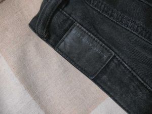 women knee cut jeans