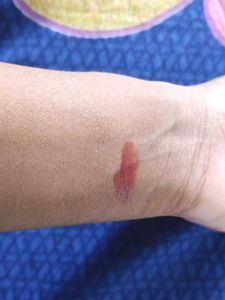 Mars glossy Lipstick - Pink Shade