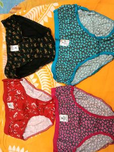 Underwear women set of 4