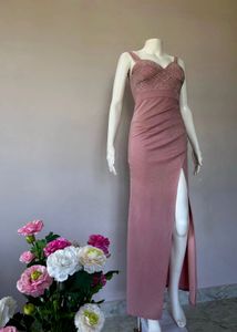 Elegant Pink Maxi Dress with Sparkle