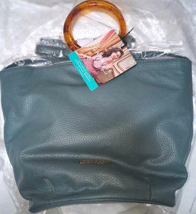 Caprese Womens Bag