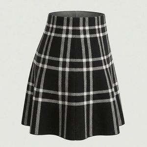 Black &amp; White A-Line Knit Skirt