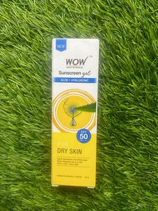 WOW Skin Science Sunscreen Gel SPF 50
