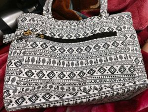 Handbag
