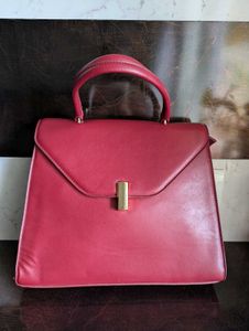Red/Maroon Imported Handbag With Sling Belt 👜😍❤️
