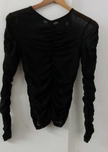 Sheet Black Fitted Top