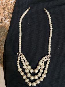Elegant Multi-Strand Pearl Necklace