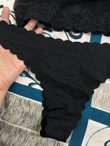 XS Black Lace Bralette &amp; Thong Set