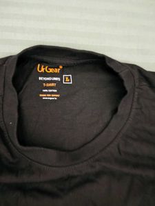 MEN  TSHIRT BLACK XL