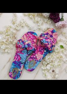 multicolored textured flats