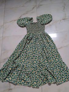 Charming Floral Print Puff Sleeve Dress
