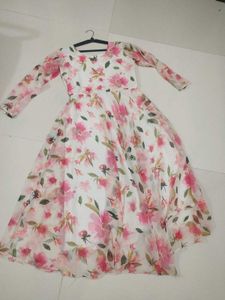 Elegant Floral Maxi Dress with shawl