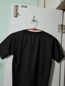 Basic black tee