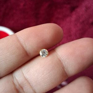 Sparkling Nose Pin gold