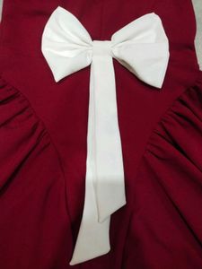 Chic Red Square Neck Dress