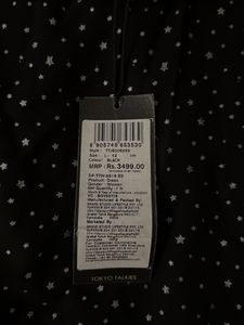 Chic Black Dress