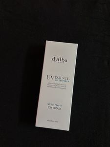 d'Alba UV Essence Waterfull Sun Cream