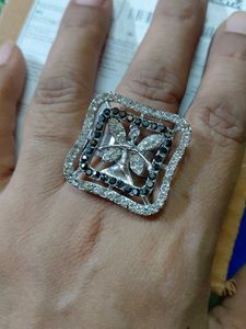 Sparkling Butterfly Ring adjustable & rubber