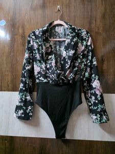 Chic Floral Print Bodysuit
