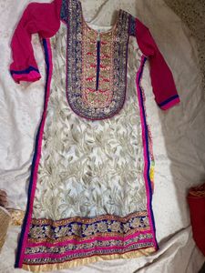Embroidered Kurta Set